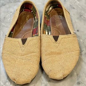 🌻TOMS🌻 Burlap Slip on Shoes Size-9